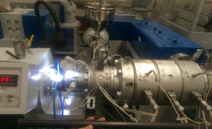 Self Extinguishing PVC Light Pipe Extrusion Line Making Machine