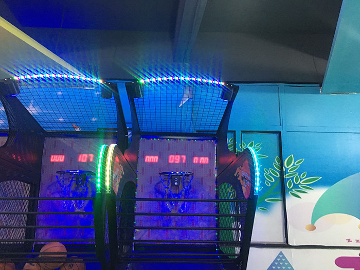 Led Street Basketball Arcade Game Machine Coin Operated With Metal Frame