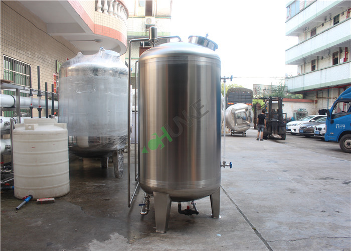 Desalination RO Plants Pure Water Treatment Machine For Brackish Water / Seawater