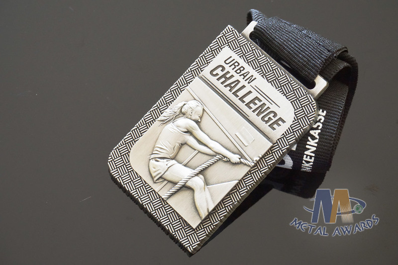 Die Cast 3D Relief Medals For Club / Figure Sandblast Background