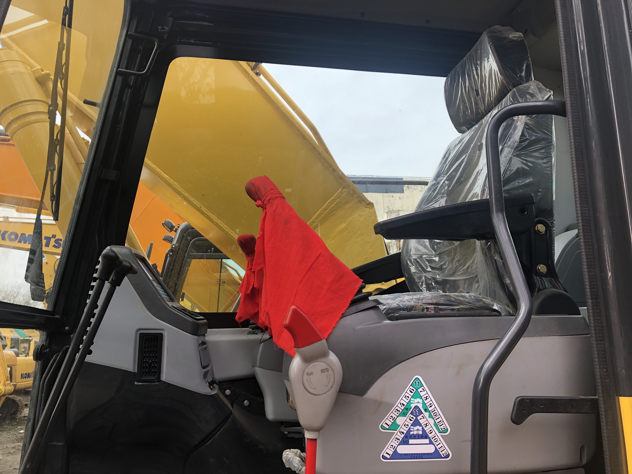 Construction used exca Komatso PC200-8 Crawler for sale