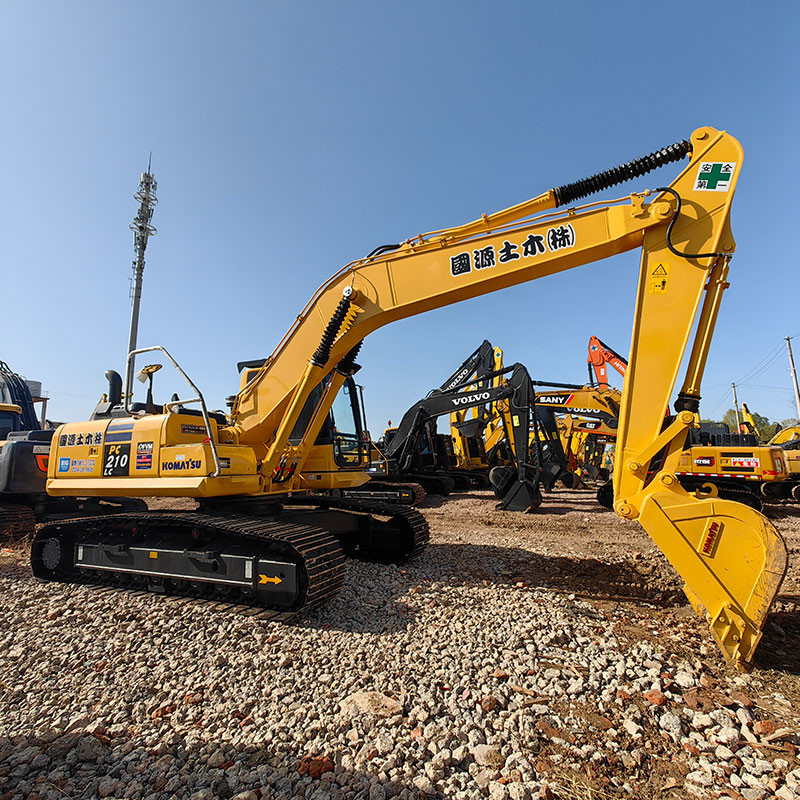 Used Komatsu PC210-8N1 crawler Excavator 1m³ Bucket Capacity 110kw Rated Power 21 tonnage
