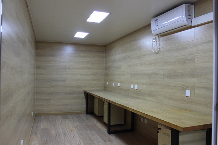 Luxury Prefabricated 20GP Tempered Glass Prefab Office Container