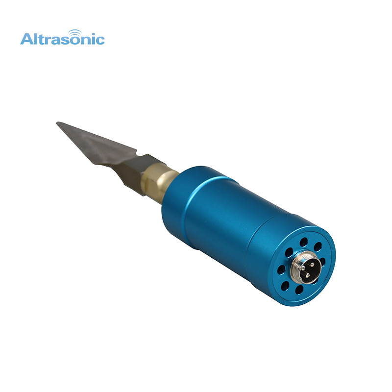 25kHz 500W Ultrasonic Cutting Machine For Various Fabrics Cuter