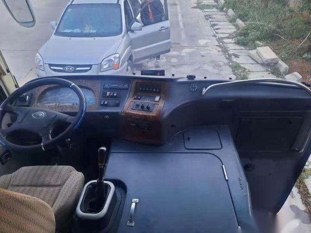 Yutong Brand ZK6792D 35 Seats Euro III Front Engine Yuchai 160kw Left Steering Nude Packing