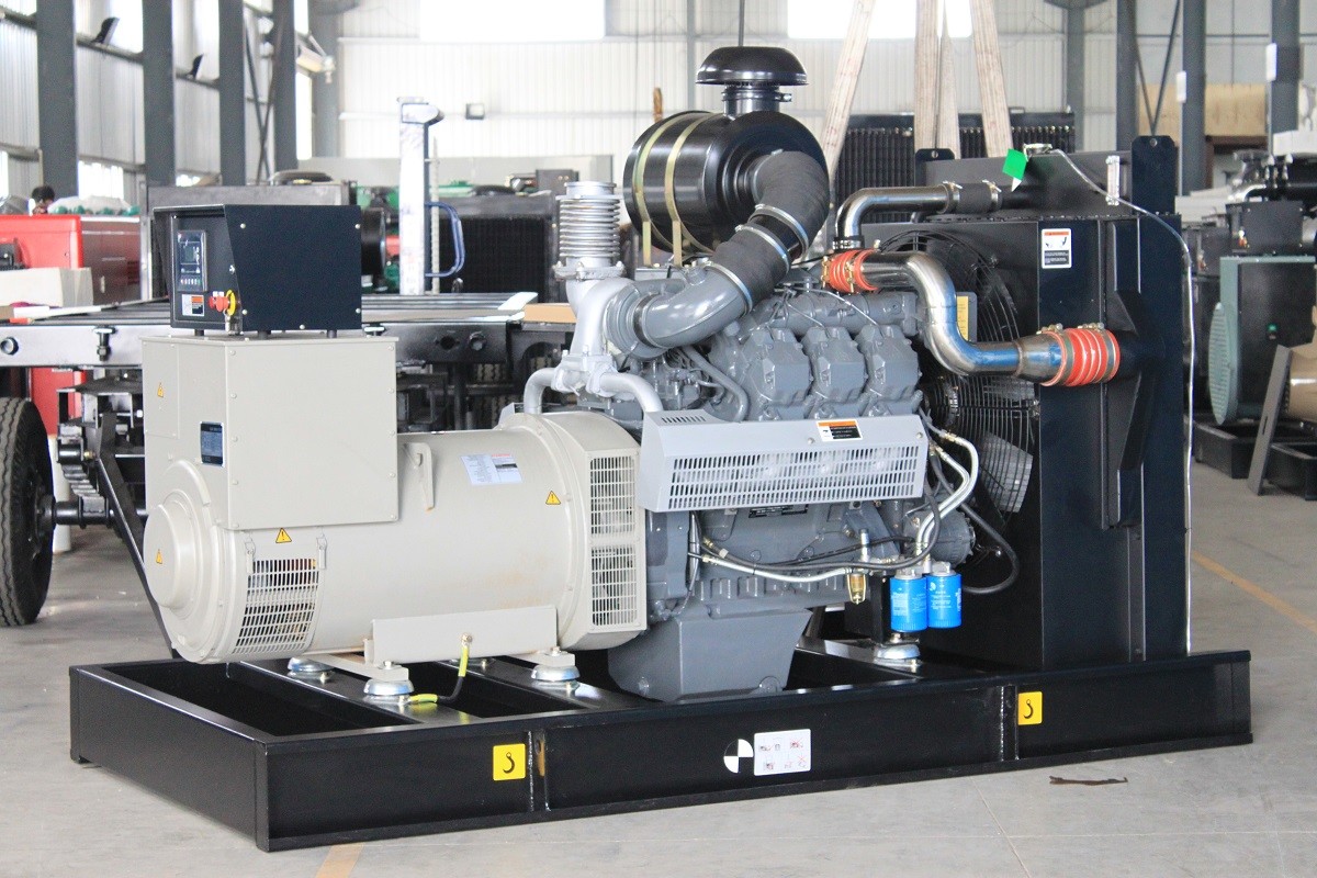 30kva 3 Phase40 Kva Industrial Diesel Generator BFM3 G2 Water Cooled