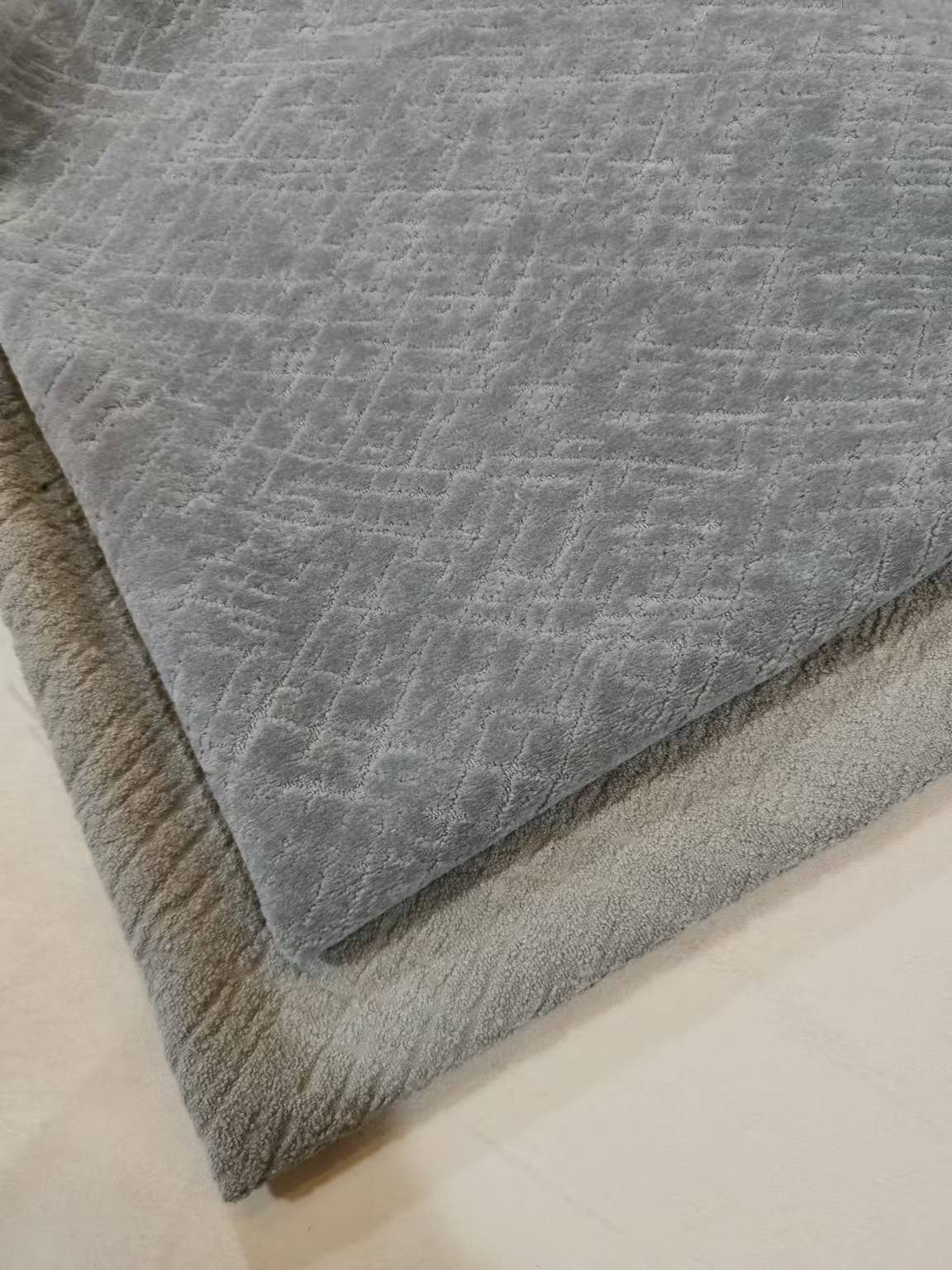 Fashion Customizable Jacquard Upholstery Fabric Soft Knitted Fabric Sofa Fabric Factory