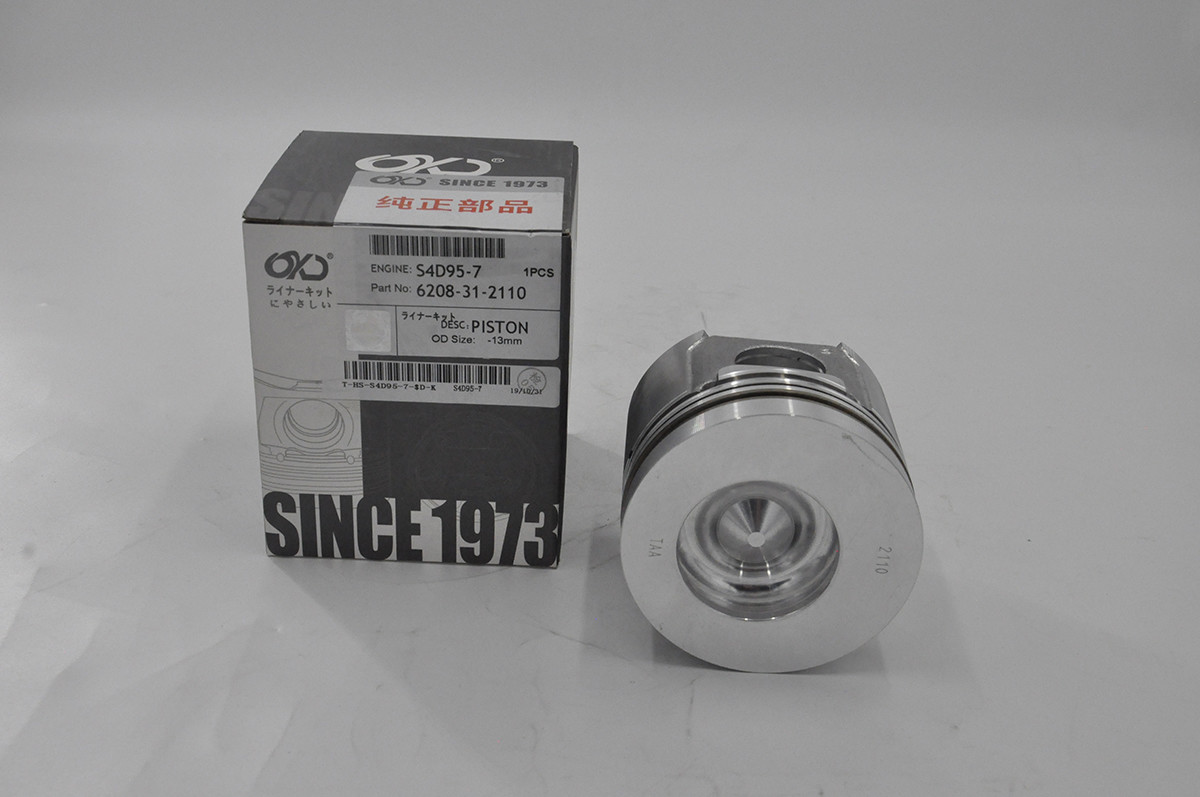 Komatsu Construction Machinery Parts Engine Piston S4d95 Fatigue Resistance