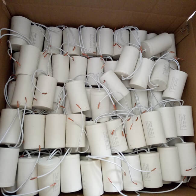 Capacitor