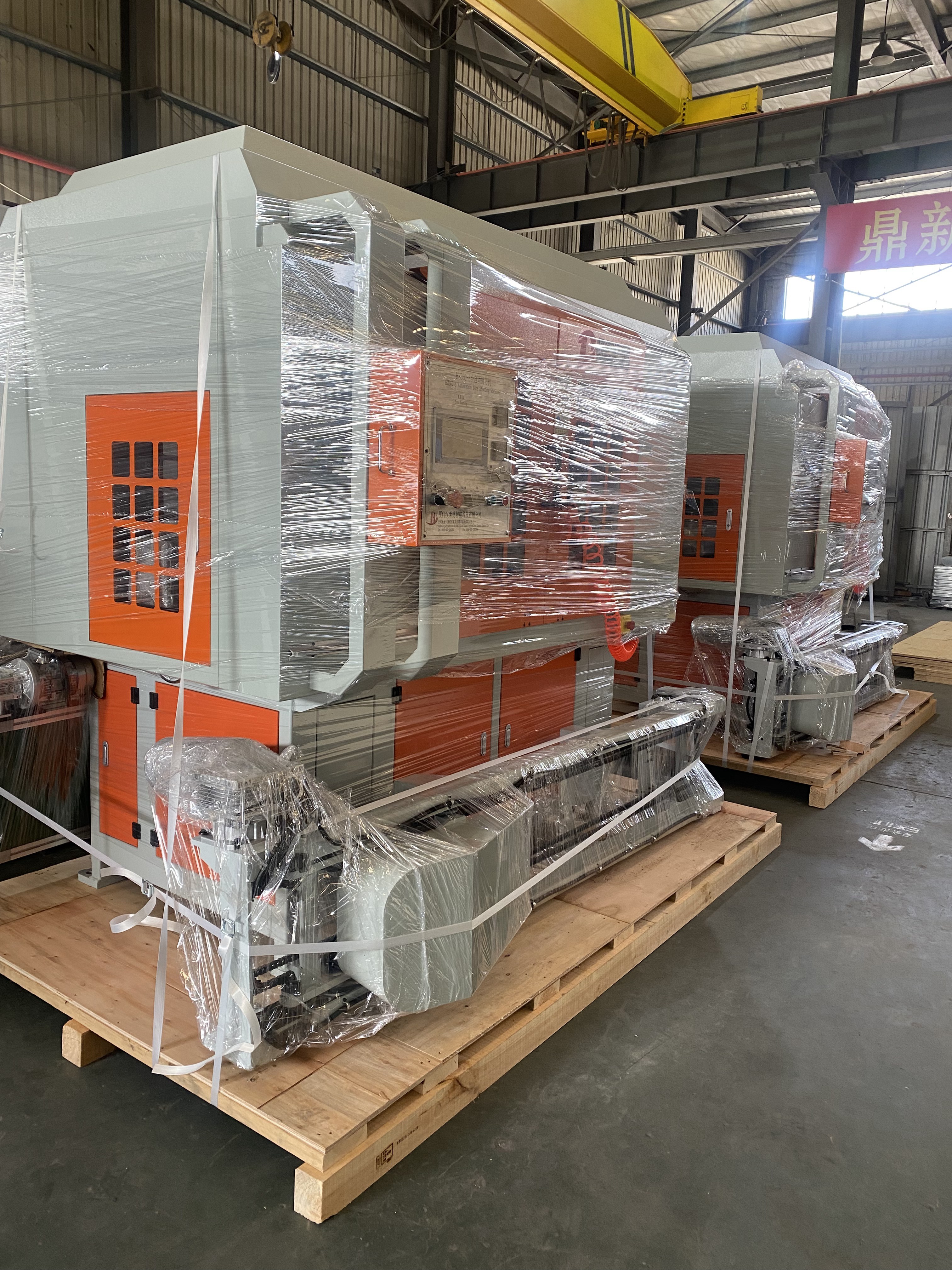 Easy Operate Sand Core Shooting Machine Manual / Semi Automatic / Fully Automatic Type
