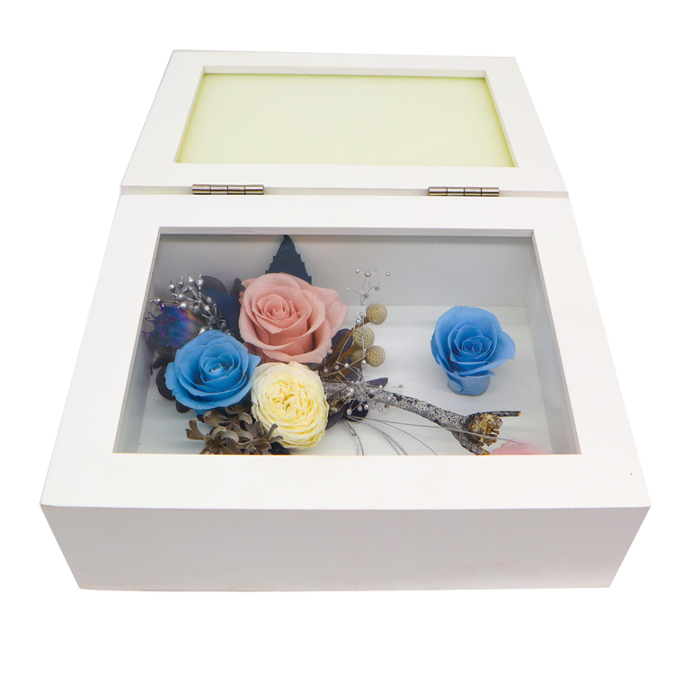 Customized Color Dried Flowers In Photo Frame For Various Occasion