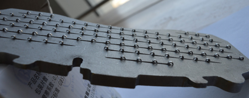Truck Friction Brake Pads With Semi Metallic Material Formulation