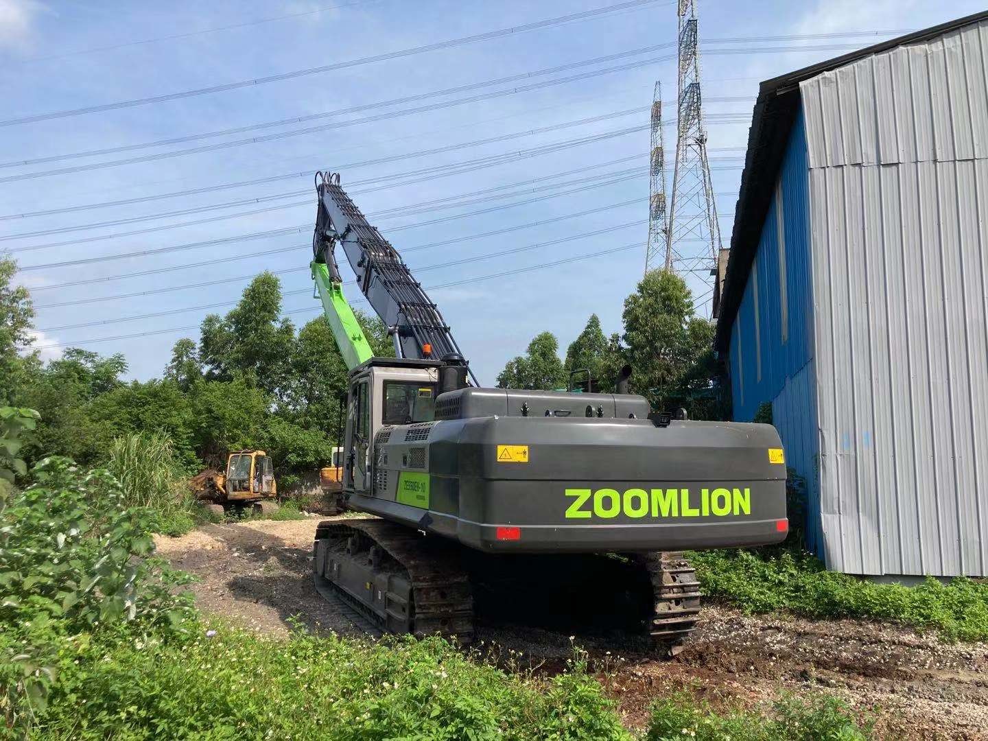 Durable Excavator 340 CAT High Reach Demolition 22 Meters Sturdy