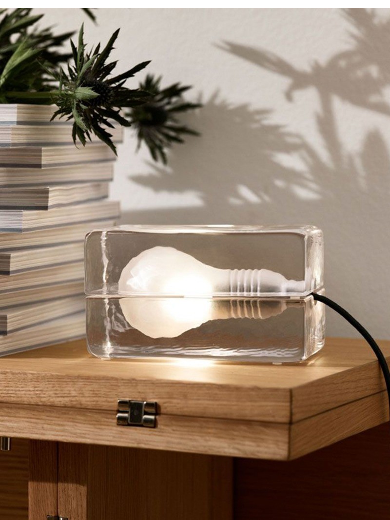 Nordic House Design Ice Table Lamp for Bedroom Children's Study Crystal Glass table lamp(WH-MTB-275)
