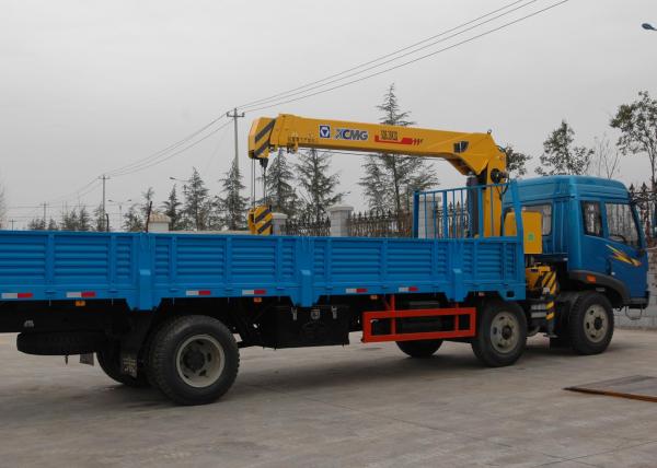 Economical Construction Telescopic Boom Truck Mounted Crane For Municipal