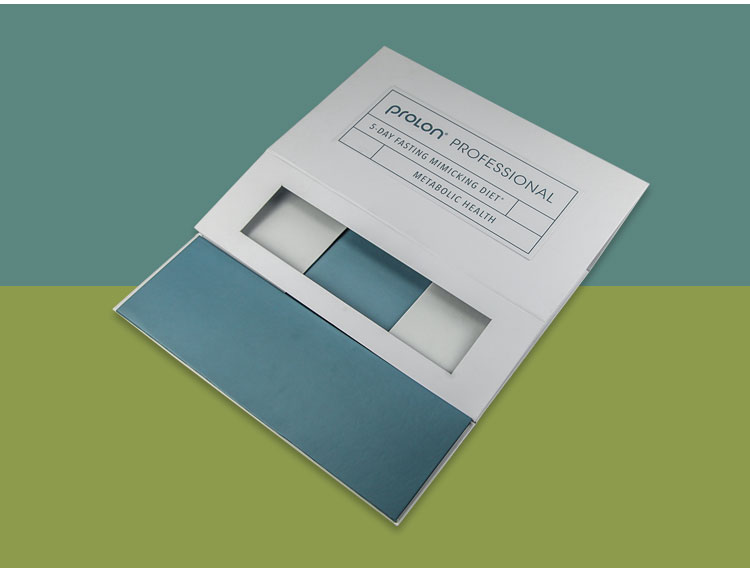 Folded 1200g Cardboard Magnetic Gift Box Mailer With Ribbon Closure Book Style