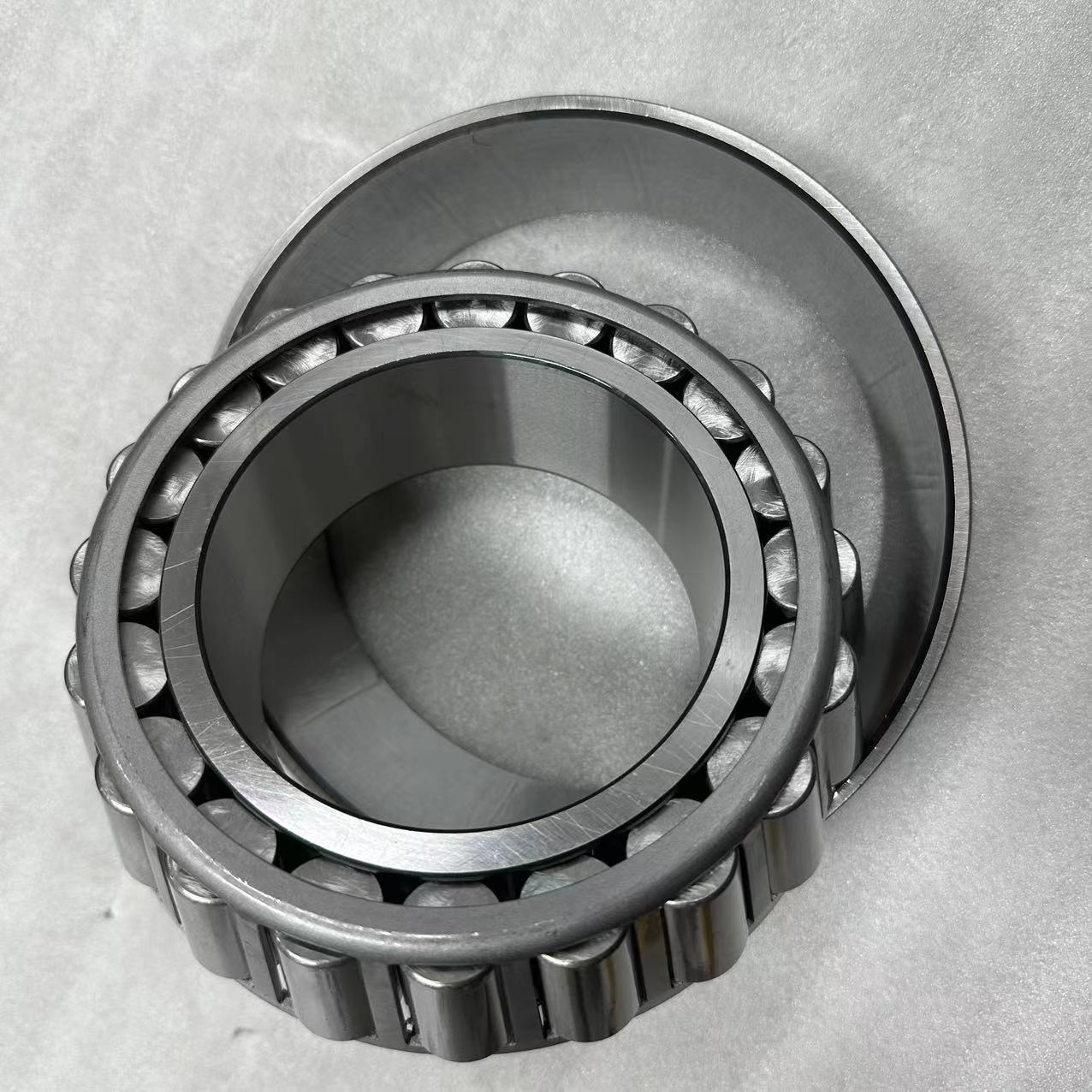 Cylindrical Roller Bearing 32222 for Shacman Car Fitment in Standard Size