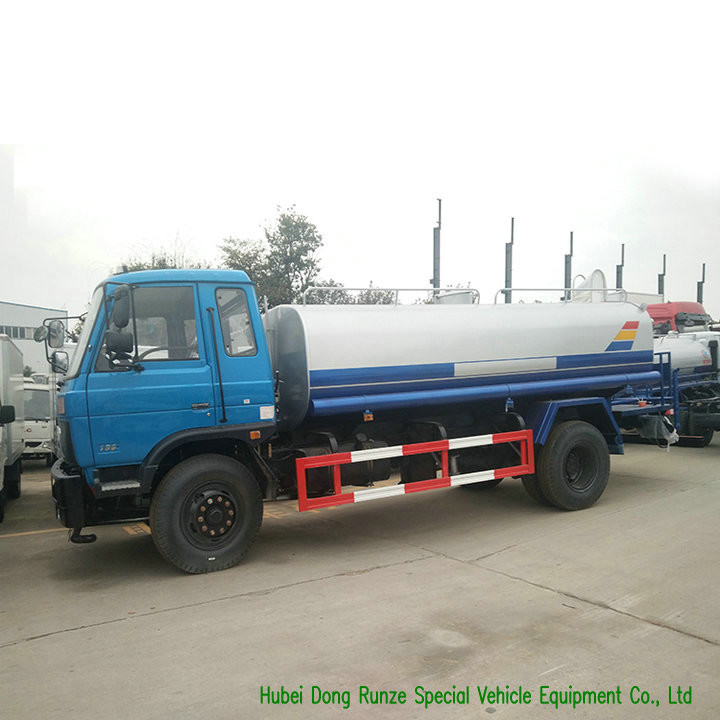 4X4 Off Road All Wheel Drive 7000L Water Bowser Truck With Water Pump Sprinkler For Water Delivery and Spray