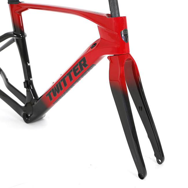 700x40C Carbon Gravel Frameset , 48cm Bike Frame For Gravel Hybrid Cycle