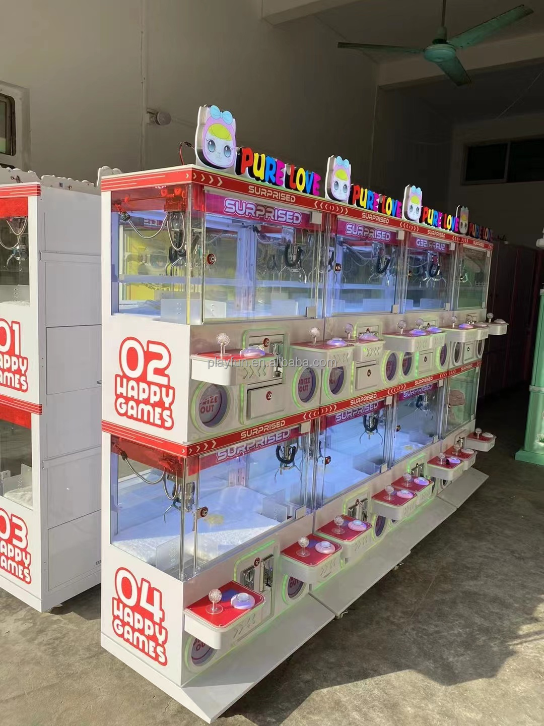 Customized logo Mini Claw Crane Games Boutique Prize Game Mini Baby Good Show 4 Players Mini Baby Claw Machine for Sale