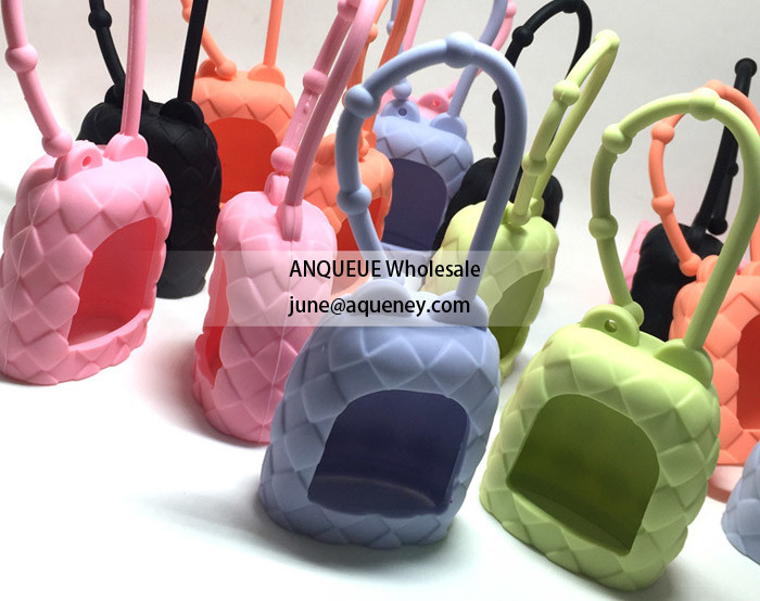 2017 Silicone hand sanitizer holder, Various color silicone protector for hand gel
