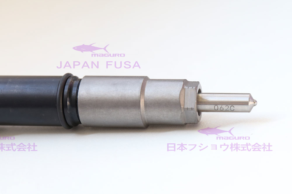 Toyota Hilux Fuel Injector 095000-8290 23670-0L050