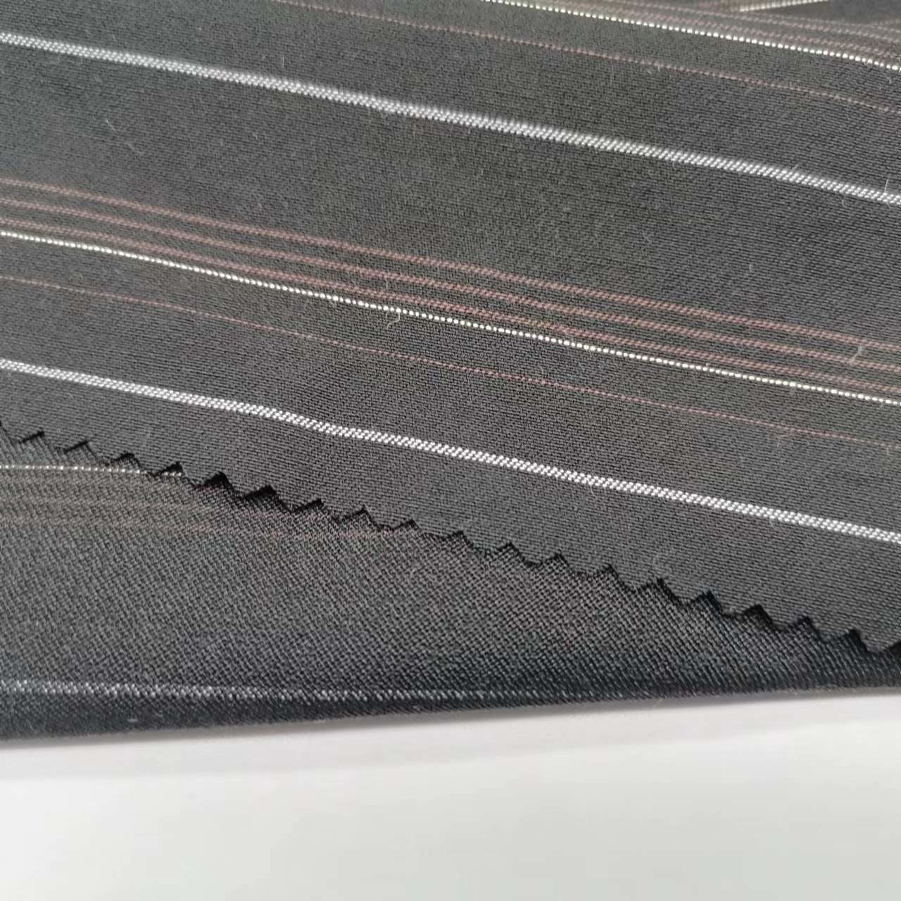 300Gsm Two Way Stretch Faille Fabric 150cm 22% Nylon 74% Rayon 4% Spandex