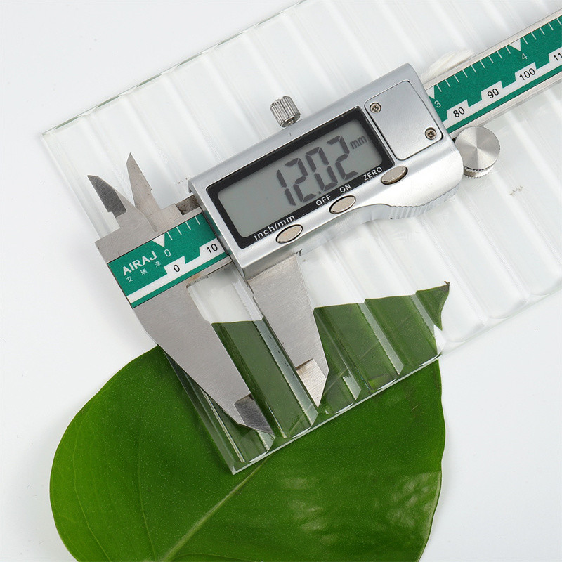 Low Iron Moru Patterned Tempered Glass Decorative Distinctive Figured Glass