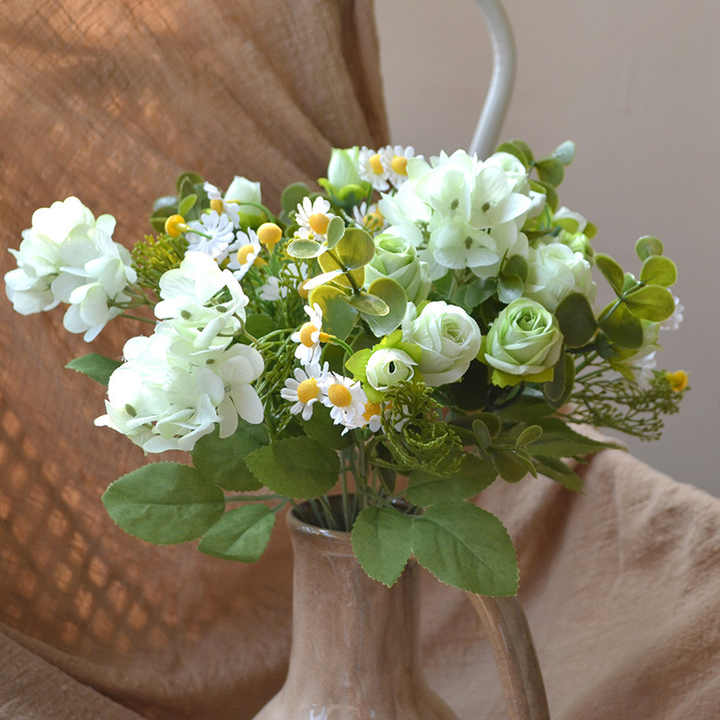 Wholesales Sale Silk Single Roses Flower Bouquet Artificial Flowers Rose Flower Bouquet for Wedding Decoration
