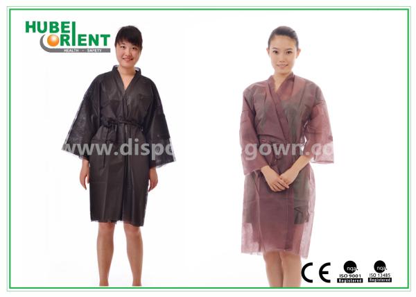 Breathable Disposable Kimono Robe Nonwoven Sauna Gown / Bathrobe Beauty Center