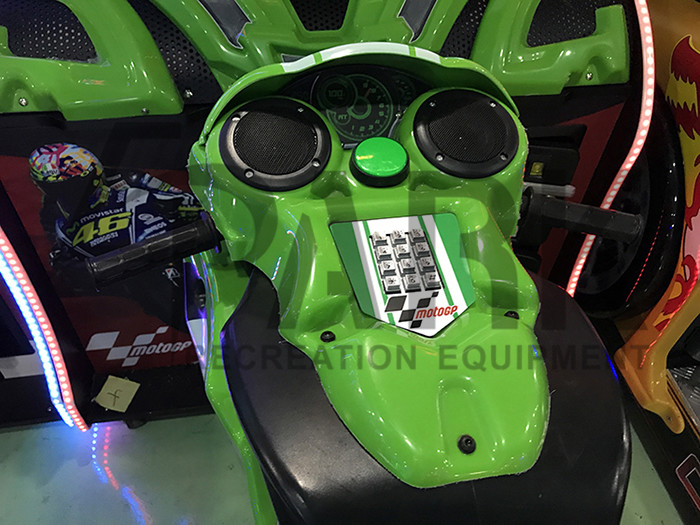 Coin Operated Car Racing Arcade Machine , Arcade Racing Simulator 2 Players