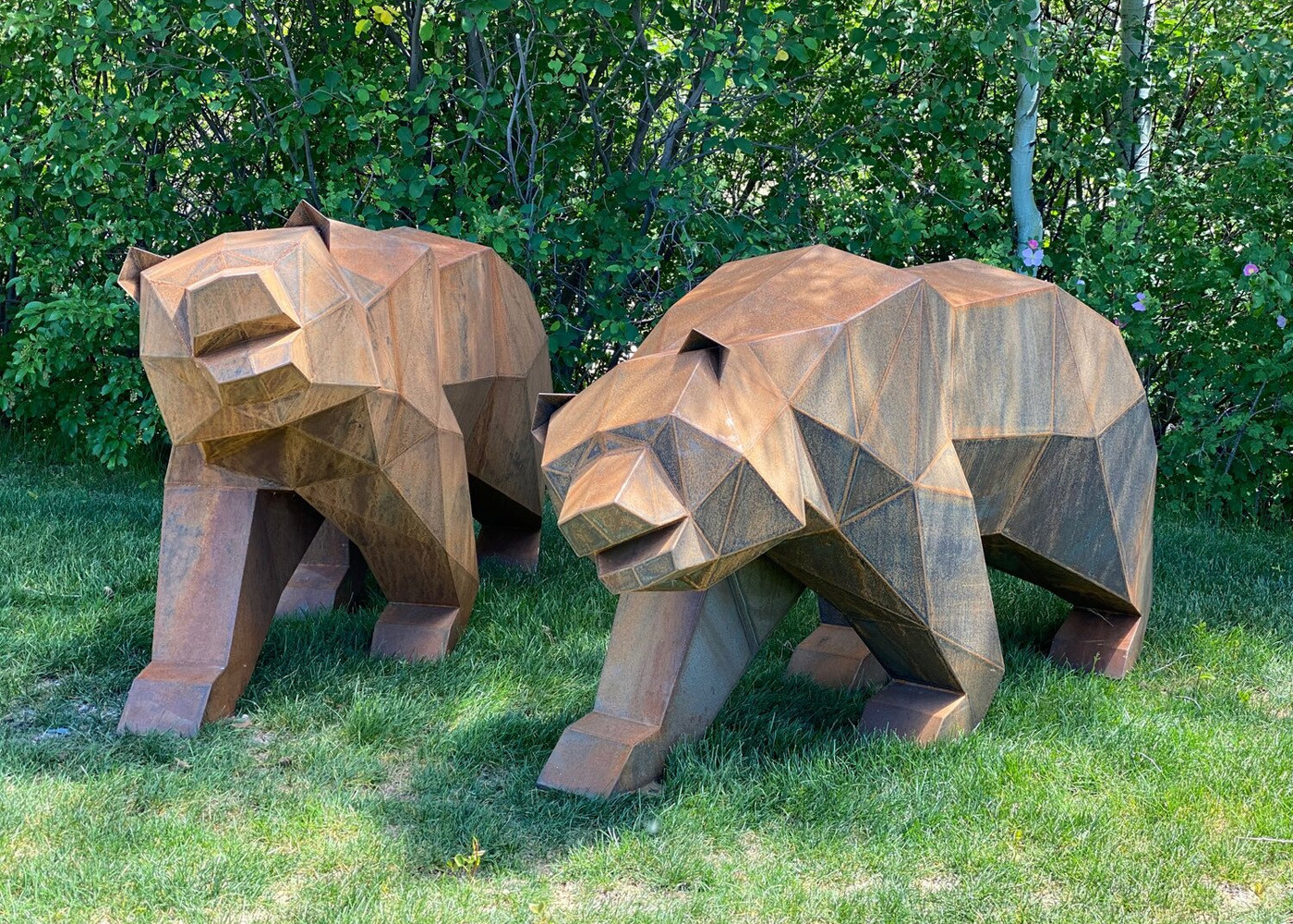 Outdoor Decoration Rusty Steel Geometry Family Bear Sculpture