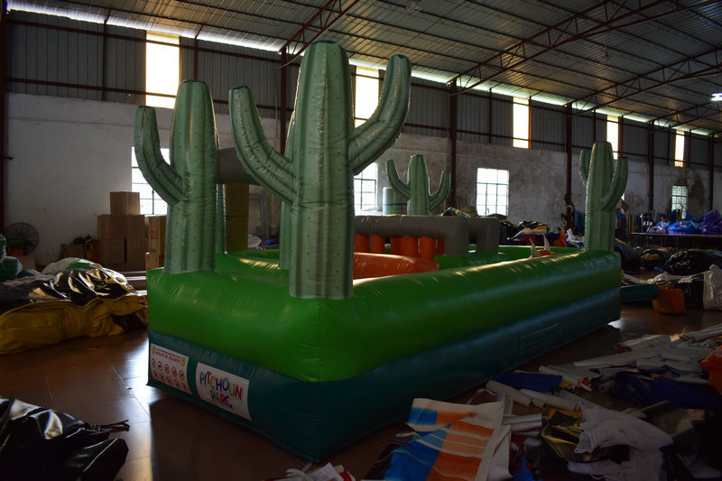 Small Wild West Inflatable Sport Games / Inflatable Obstacle Course For Kids Under 5 Years