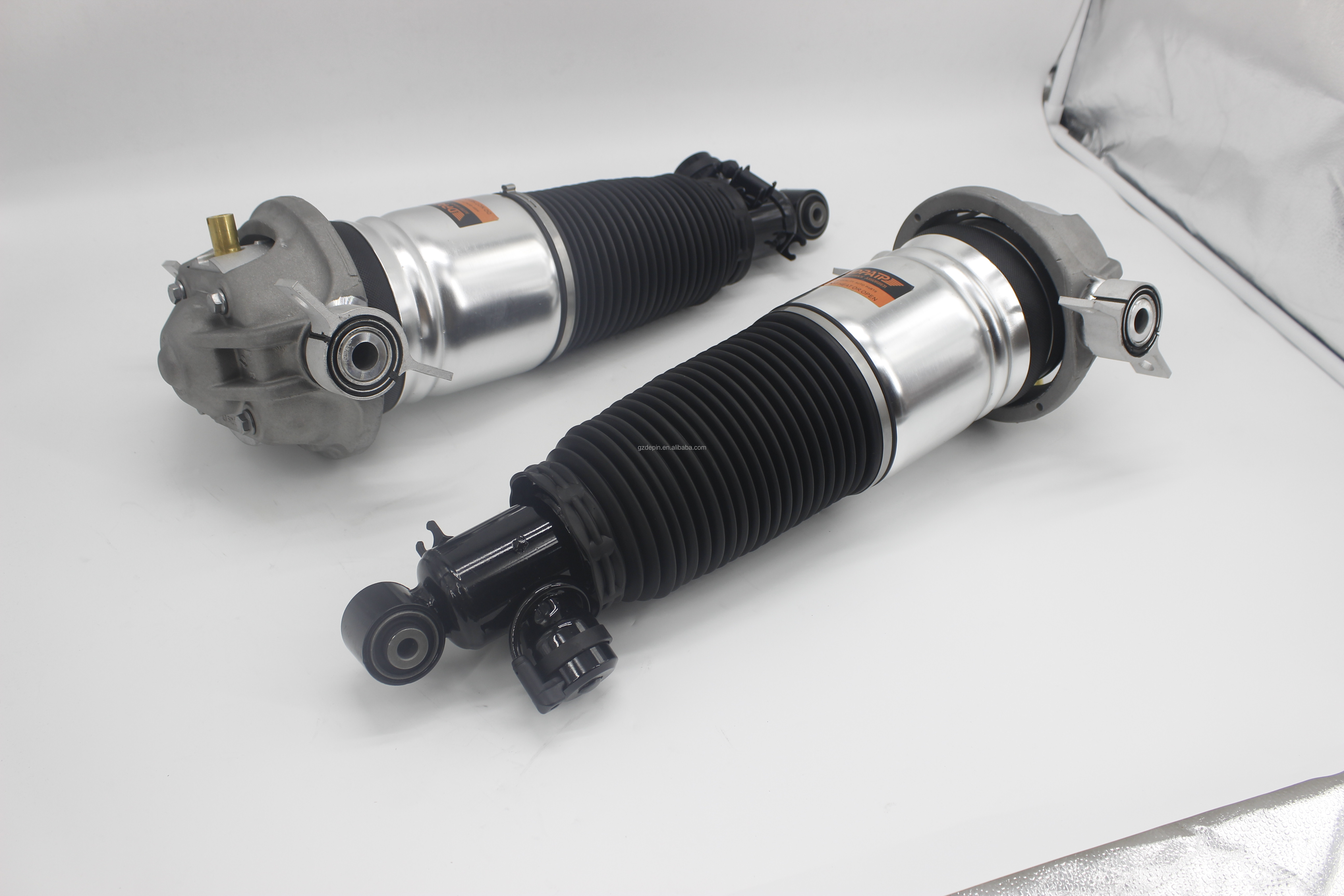 Top Performance Air Suspension Shock Absorber for Porsche Cayenne Audi Q7 Volkswagen