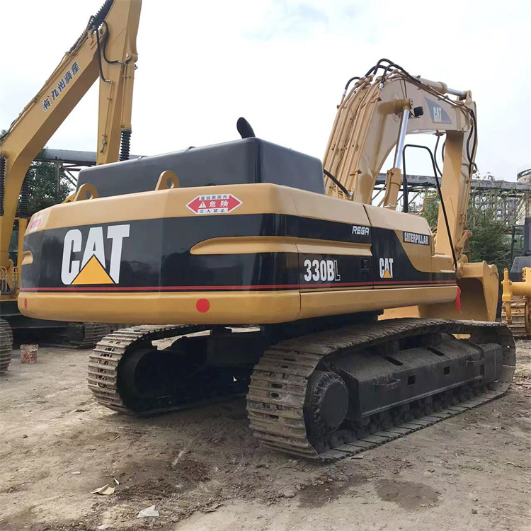 30 Ton Used Caterpillar 330BL Excavator with Original Hydraulic Cylinder in Shanghai