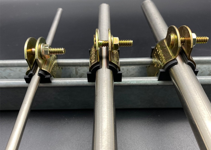 ISO9001 Stainless Steel Cushion Clamps Cable 1/2 In Yellow Zinc
