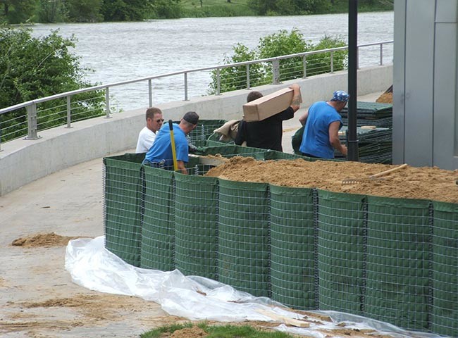 Defensive Bastion 50 × 50 mm Gabion Barrier For Military Defense And Flood Protection