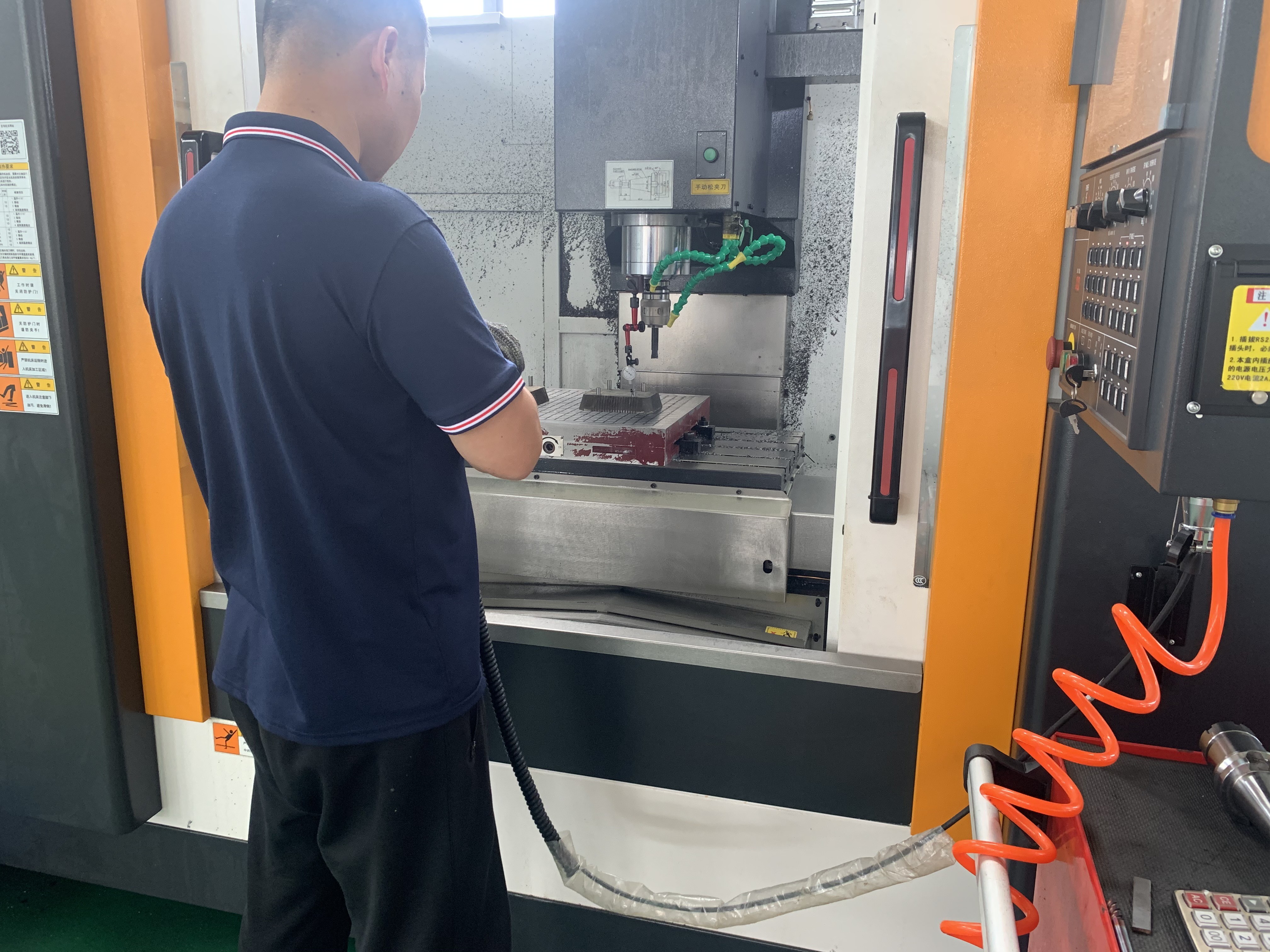 Steel 4 Cavities Aluminum Foil Container Mould High Productivity