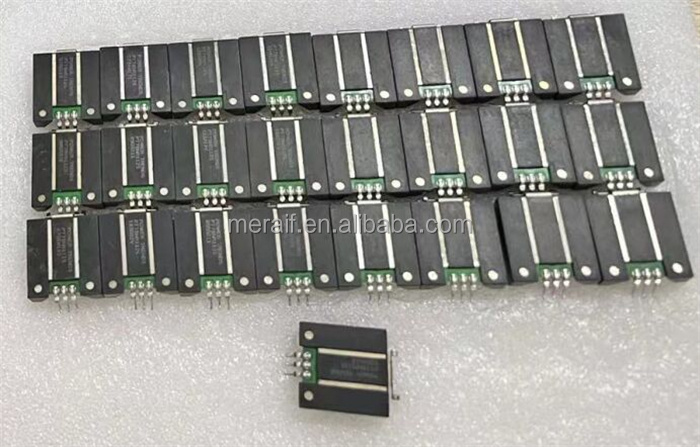 Wholesale original new Electronic Components SLX25-3CSG324I IC chip