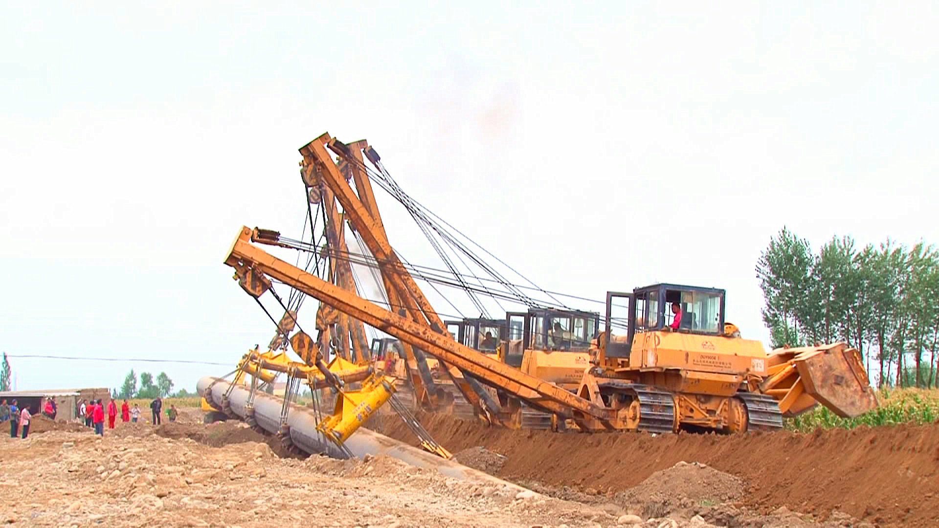 Daifeng 70 Ton Side Boom Road Construction Machinery DGY70H Pipeline Equipment