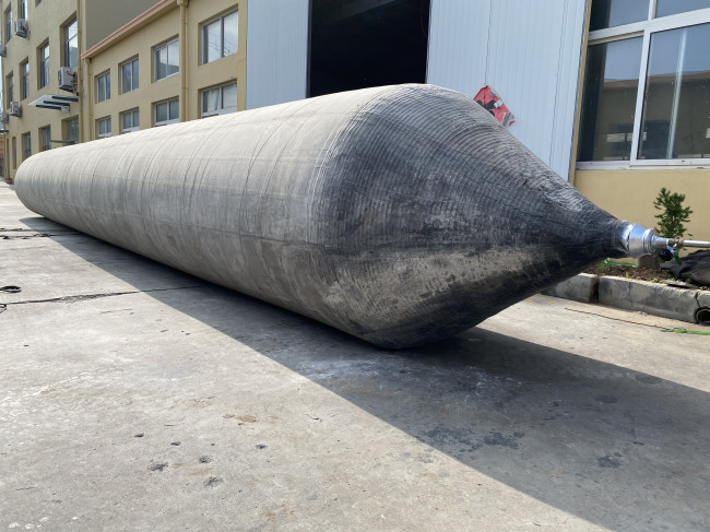 Durable Inflatable Lifting Marine Rubber Airbag For Ship Launching