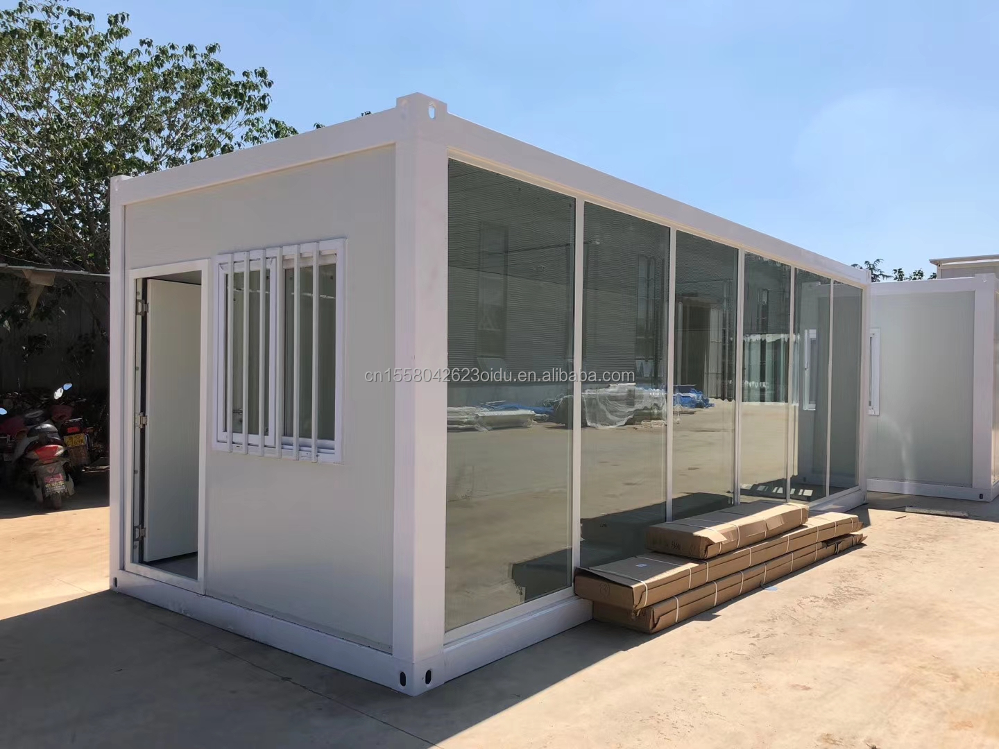 Portable Family Flat Packaging 20ft or 40ft Luxury Prefabricated Container Room with Aluminum Alloy Windows