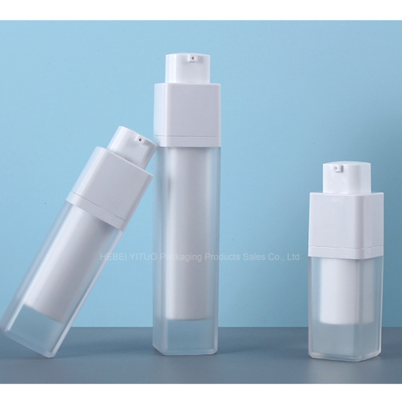 Customized Airless Pump Bottles Refillable 50ml For Cosmetics