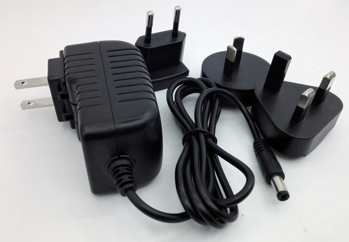 CE RoHS FCC 12V 1.5A 6V 200MA 14v 500ma 13V 6A interchangeable plug power adapter