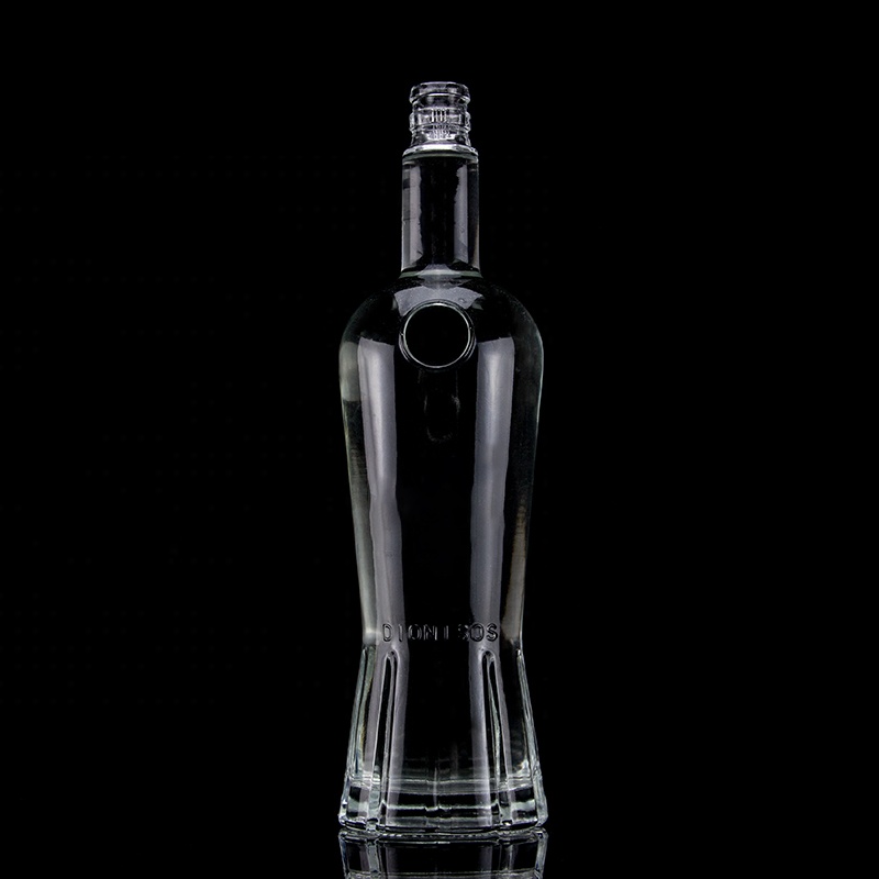 Glass Body Carved Empty Liquor Bottle 500ml 750ml for High Grade Distilled Spirits