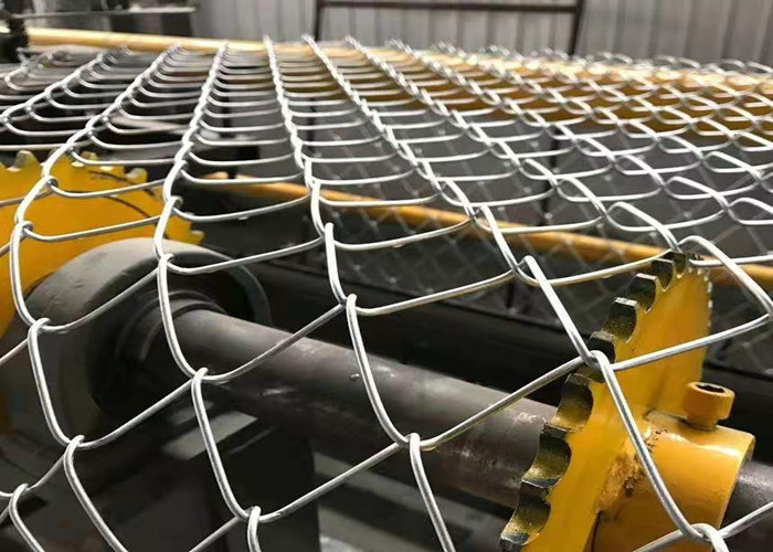 ODM Smooth Surface Diamond Chain Link Fence 5x5 Inch PVC Coated