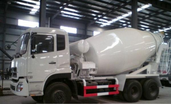 8-12m3 Mobile Concrete Mixer Truck , Mix Concrete Truck Capacity M3 With RHD /