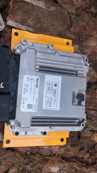 Original Excavator Spare Parts Pressure Regulating Valve Controller Valve