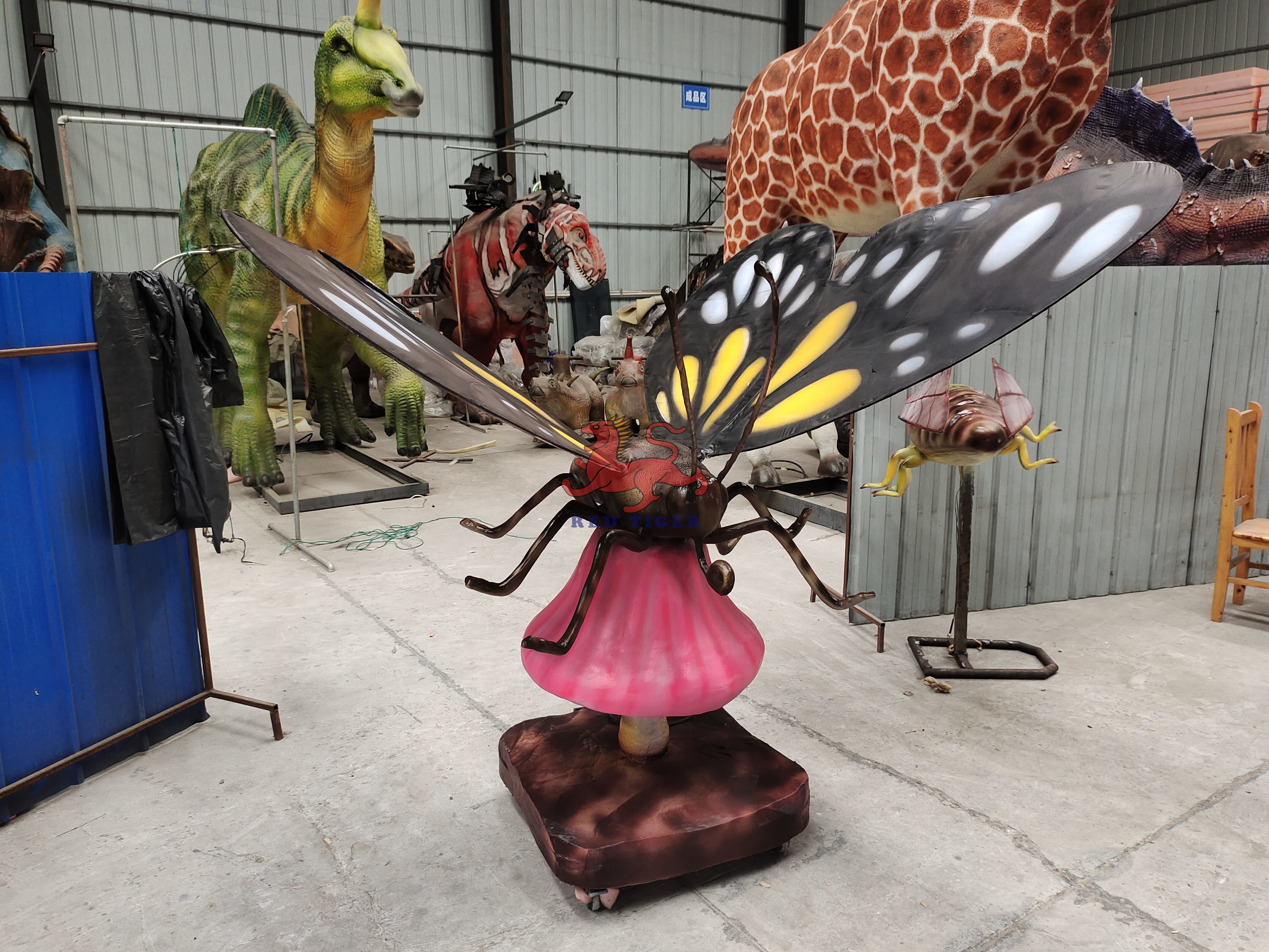 Waterproof Theme Park Realistic Animatronic Butterfly Insect Model For Business Activities