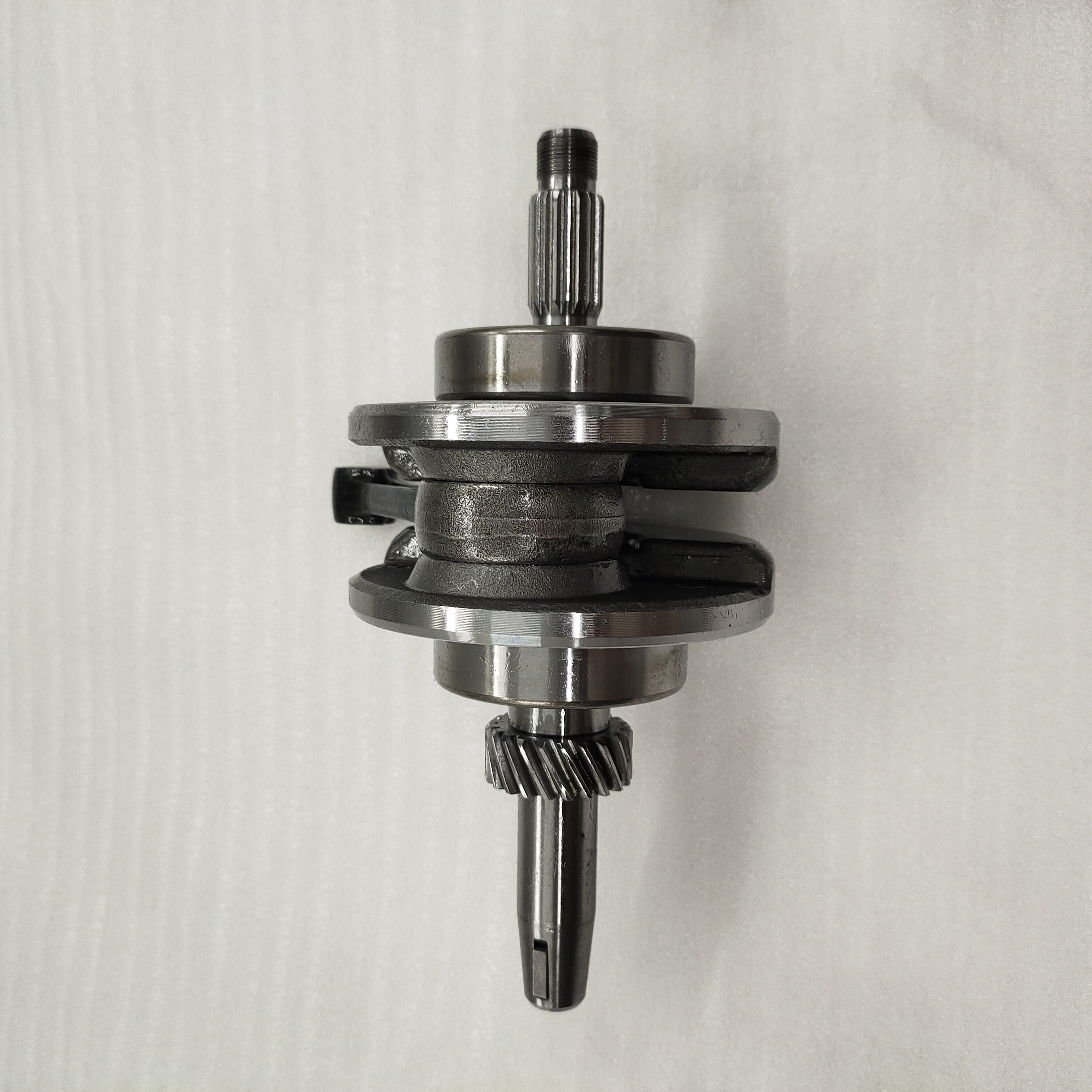 150ml Motorcycle Engine Crankshaft With Bearings Connecting Rod for Tricycle Spare Parts